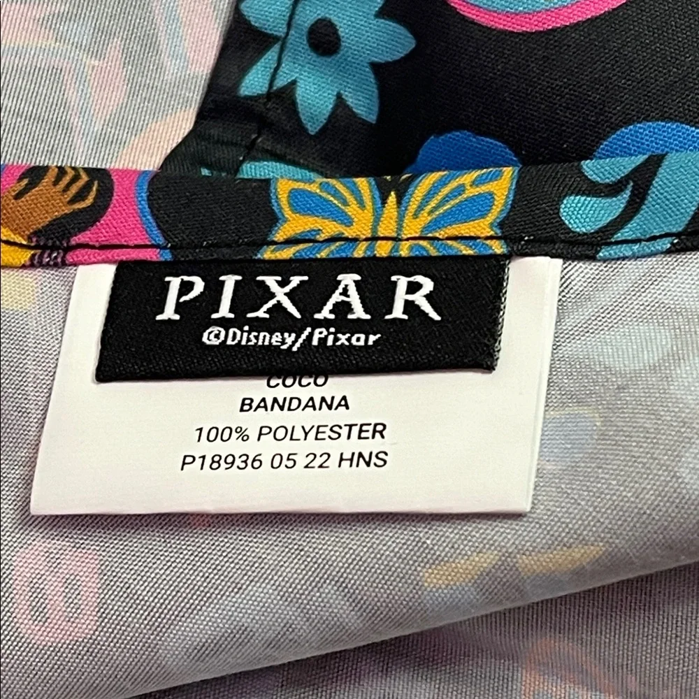 Bandana NWT Coco dog accessory Disney Pixar dog pet apparel Coco medium/large